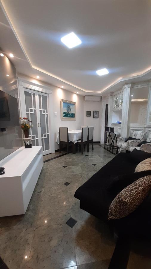 Lindo Flat No Edificio Cosmopolitan, Com Garagem E Piscina Apartment Santos  Luaran gambar