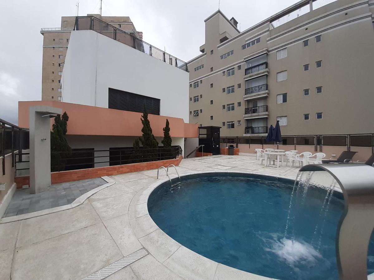 Lindo Flat No Edificio Cosmopolitan, Com Garagem E Piscina Apartment Santos  Luaran gambar